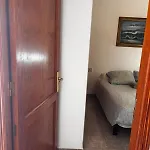Lanzarote Surf House 6 Guests דירה פאמארה