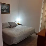 Lanzarote Surf House 6 Guests * פאמארה