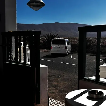 Lanzarote Surf House 6 Guests